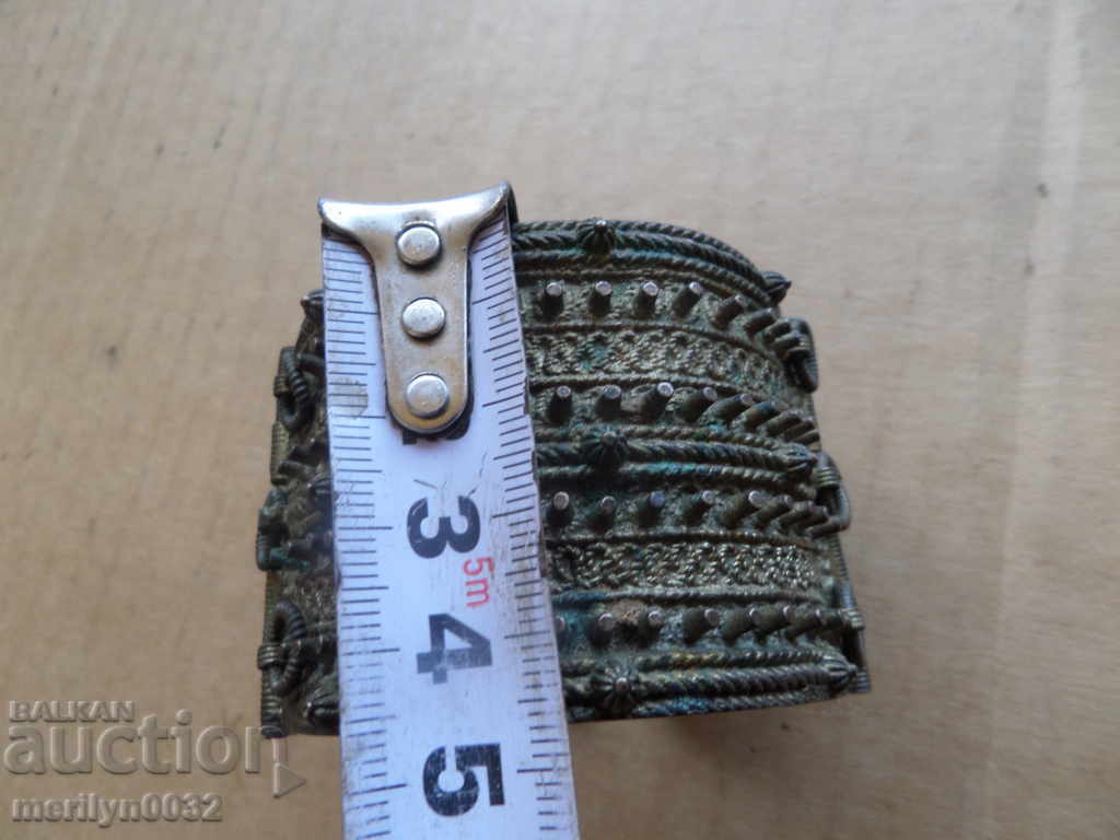 Delivery of Bracelet Bracelet Bracelet Silver Saucer 18th century jewelery jewel Delivery of Bracelet Bracelet Bracelet Silver Saucer 18th century jewelery jewel