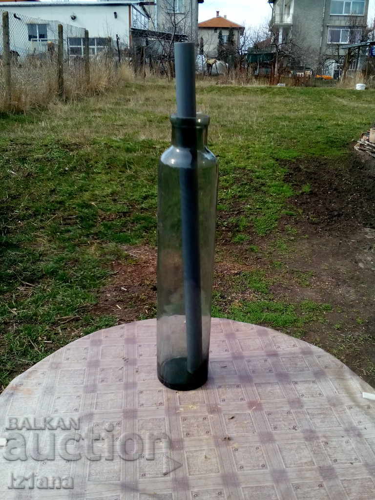 Ancient bottle, bottle Ancient bottle, bottle