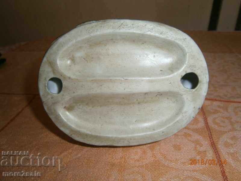 Παράδοση Συλλεκτικά ειδώλιο - ΥΓΙΕΙΝΗΣ - ο άνθρωπος στον πάγκο