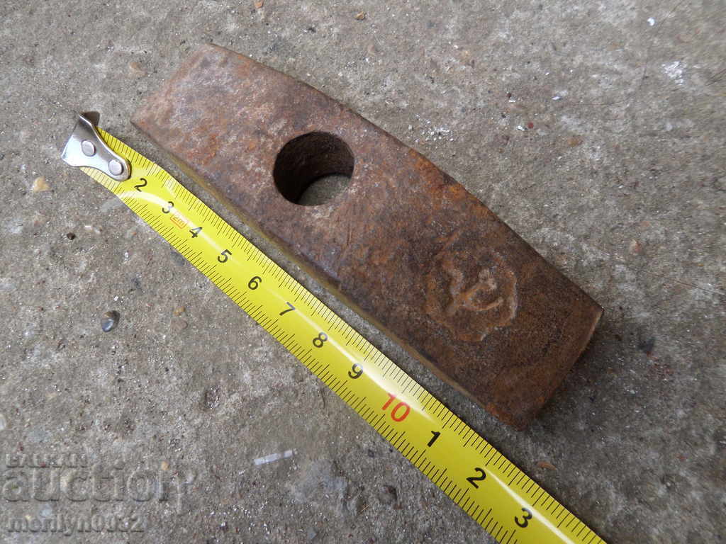 Стар български дюлгерски чук инструмент сечиво ковано желязо - 6 Стар български дюлгерски чук инструмент сечиво ковано желязо - 6