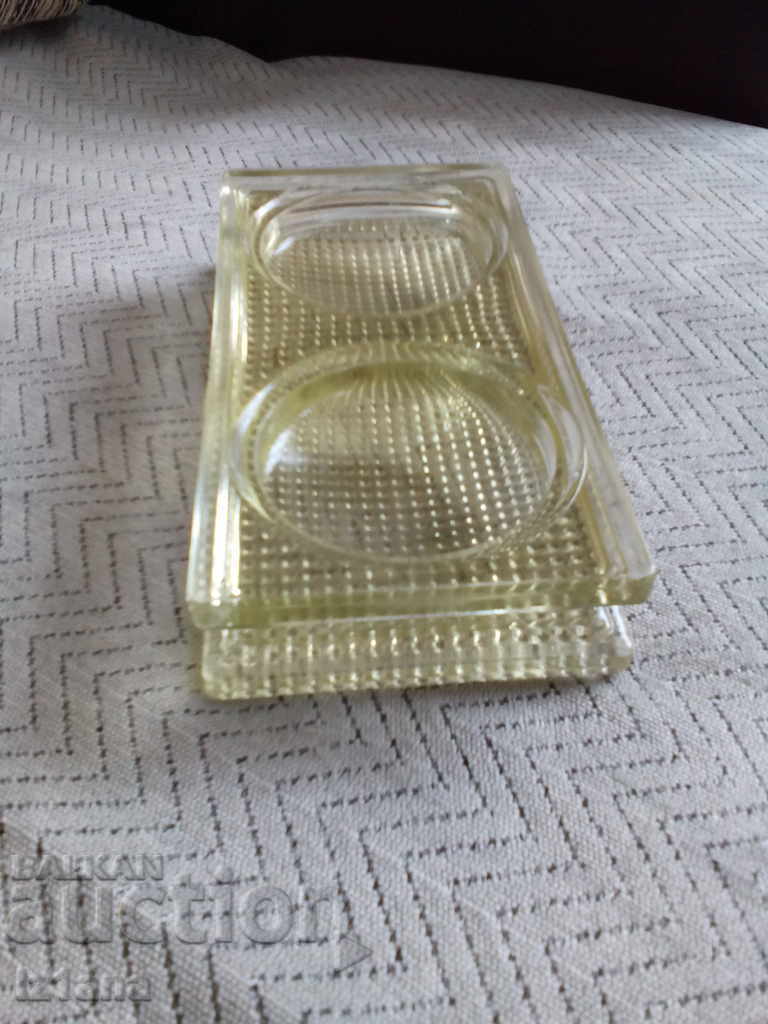 Călimară antică cu preț 28.00 BGN | € 14.32 Călimară antică cu preț 28.00 BGN | € 14.32