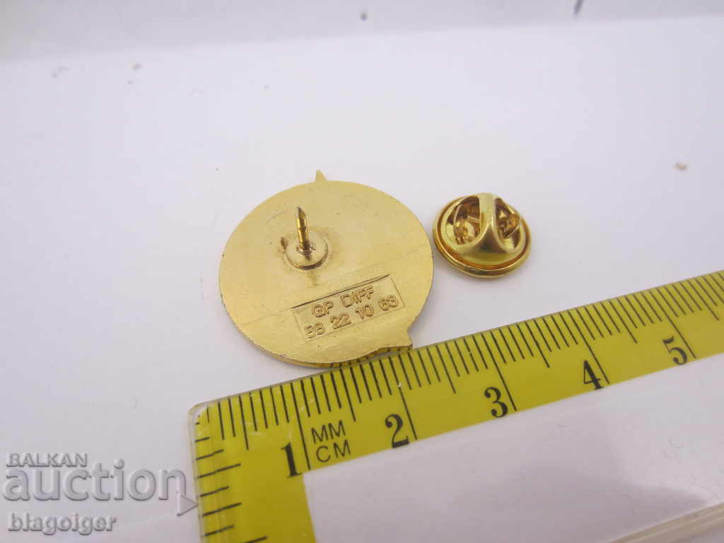 Livrarea COMISARIATUL ARMATEI TERESTRE A FRANȚEI-INSIGNE MILITARE