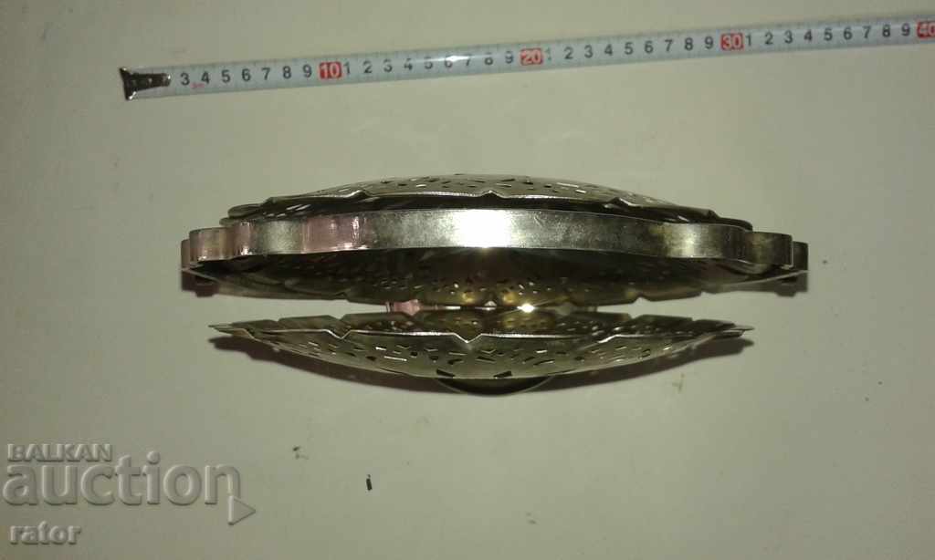 Delivery of Old folding fruit bowl, metal bowl - socialism Delivery of Old folding fruit bowl, metal bowl - socialism