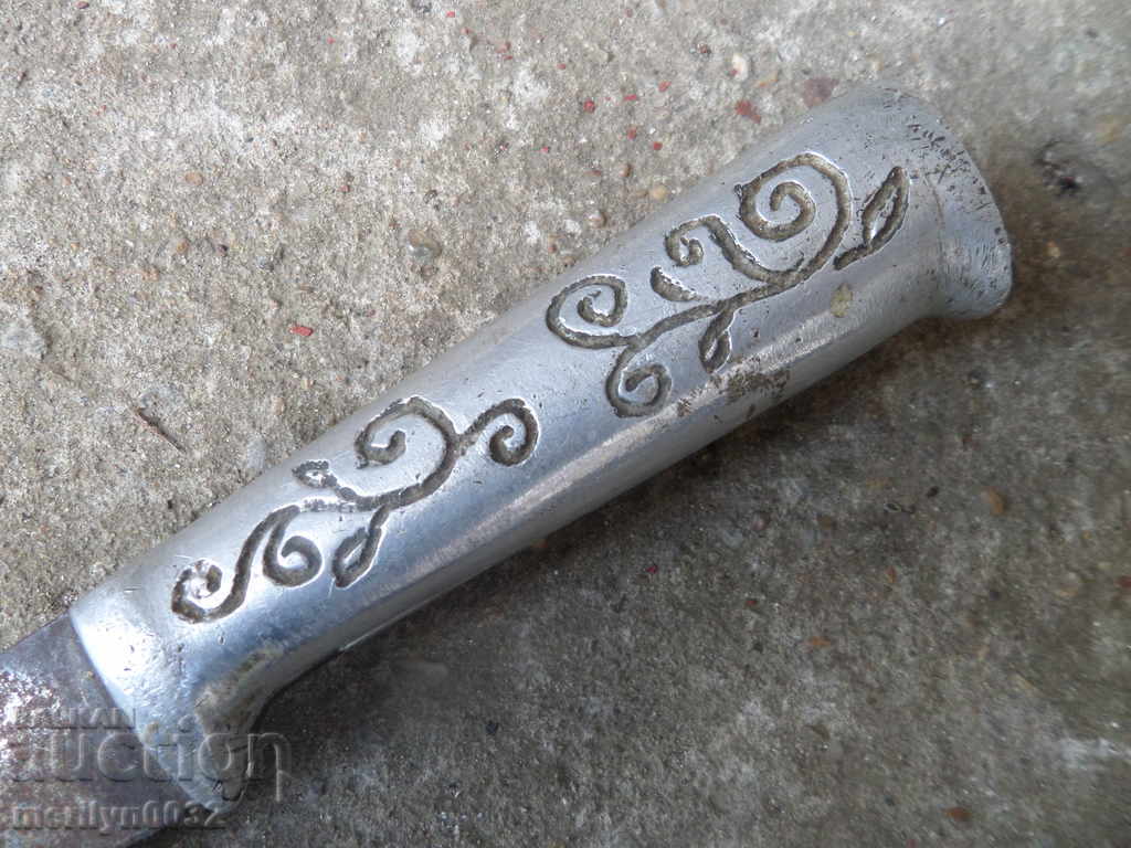 Auction Old butcher knife with metal engraved scraps of karaoke dagger Auction Old butcher knife with metal engraved scraps of karaoke dagger