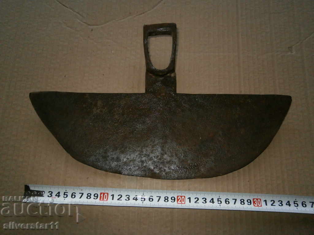 Auction  Old picked wrought iron appliance primitive instrument