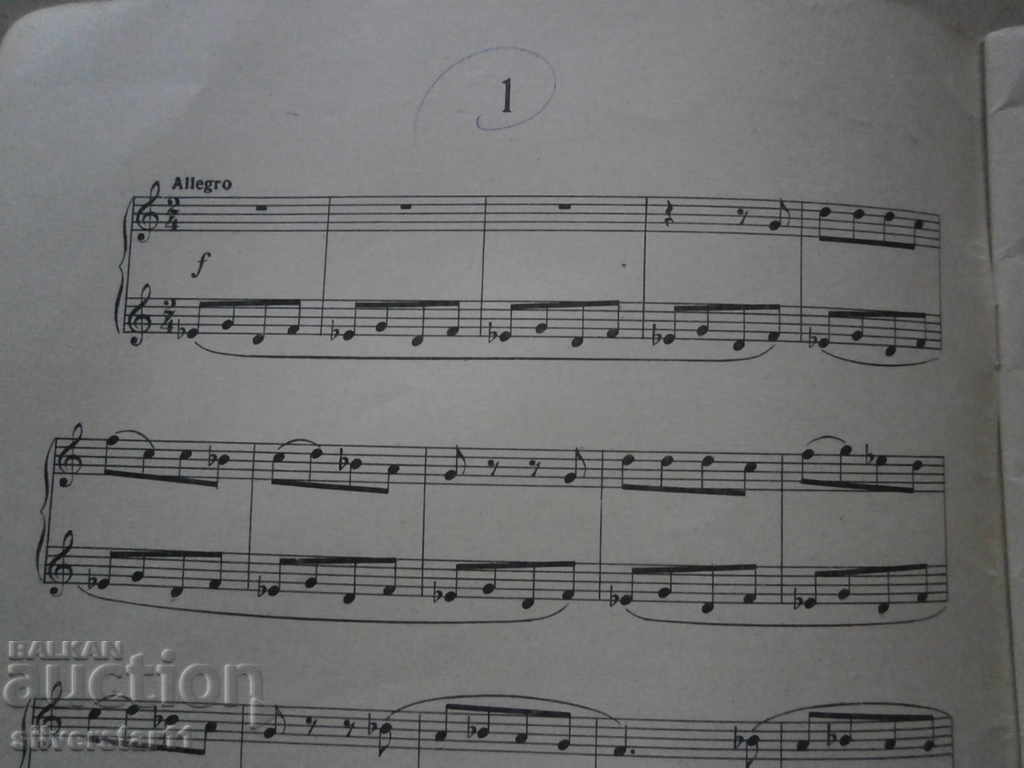 Auction pieces for piano PARASHKEV HADZHIEV Auction pieces for piano PARASHKEV HADZHIEV