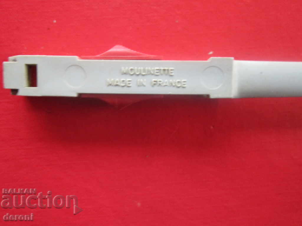 Ειδικά γαλλική nozhka μαχαίρι με τιμή 5.00 BGN | € 2.56 Ειδικά γαλλική nozhka μαχαίρι με τιμή 5.00 BGN | € 2.56