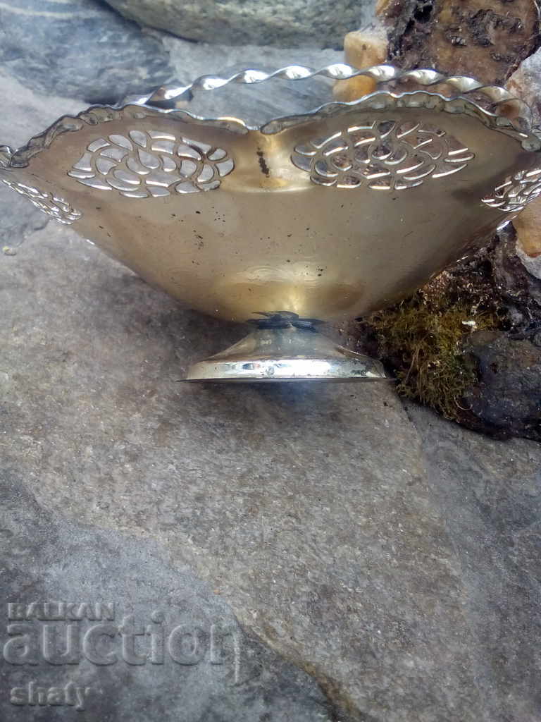 Delivery of Assorted fruit Delivery of Assorted fruit