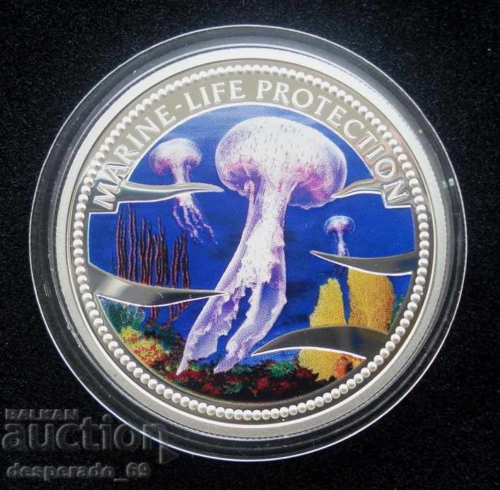 (¯`'•.¸ $5 2001 PALAU UNC ¸.•'´¯)