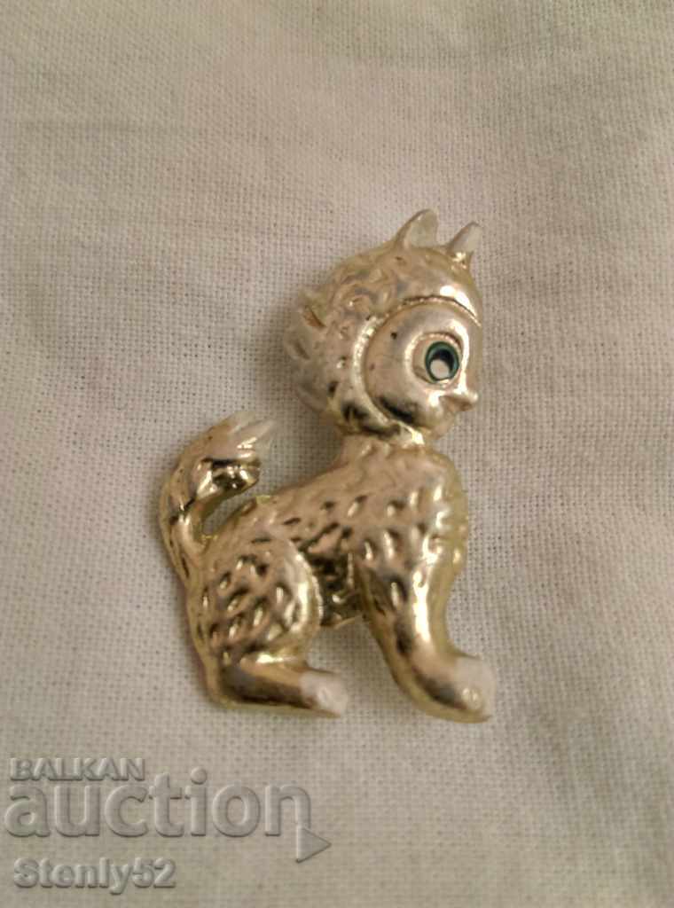Badge like a centaur-body of a lion's head of a chicken