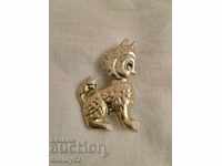 Badge like a centaur-body of a lion's head of a chicken
