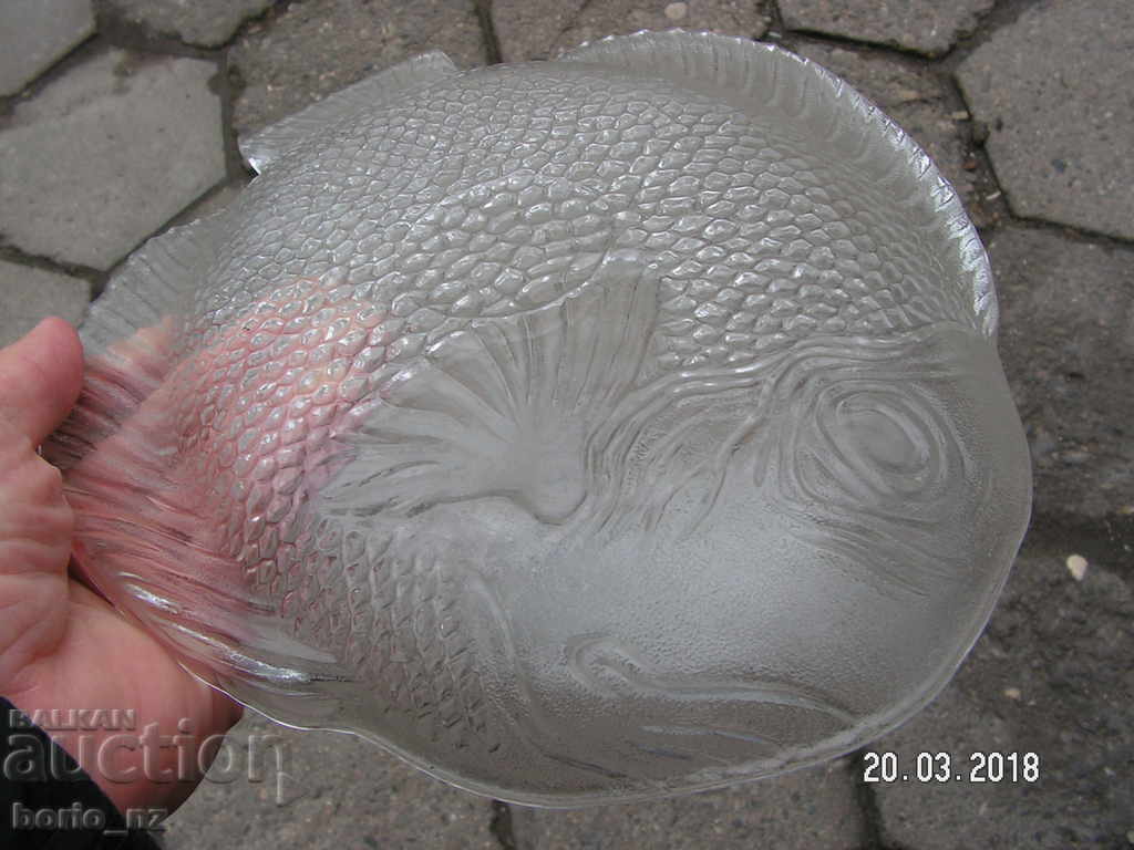 Delivery of 9096. SERVICE FOOTBALL FIBER MASSIVE GLASS WITH FITTINGS Delivery of 9096. SERVICE FOOTBALL FIBER MASSIVE GLASS WITH FITTINGS