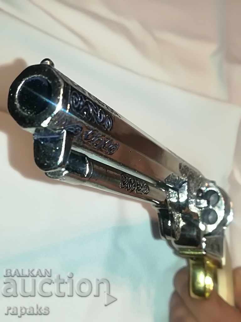 Auction Colt revolver from 1873 - quality and unique replica Auction Colt revolver from 1873 - quality and unique replica