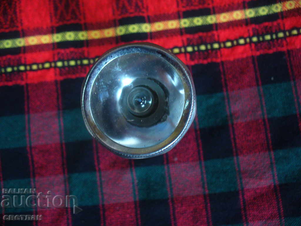 lanterna metalică cu preț 10.00 BGN | € 5.11