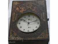 BUDIKNIK-BUSTER BECKER ΜΕ ΚΟΥΤΙ