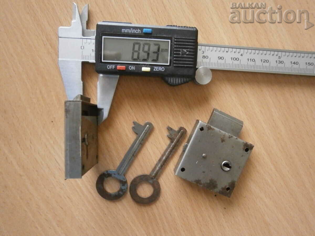 Delivery of lot lock locks for dresser wardrobe desk ELZETT set Delivery of lot lock locks for dresser wardrobe desk ELZETT set