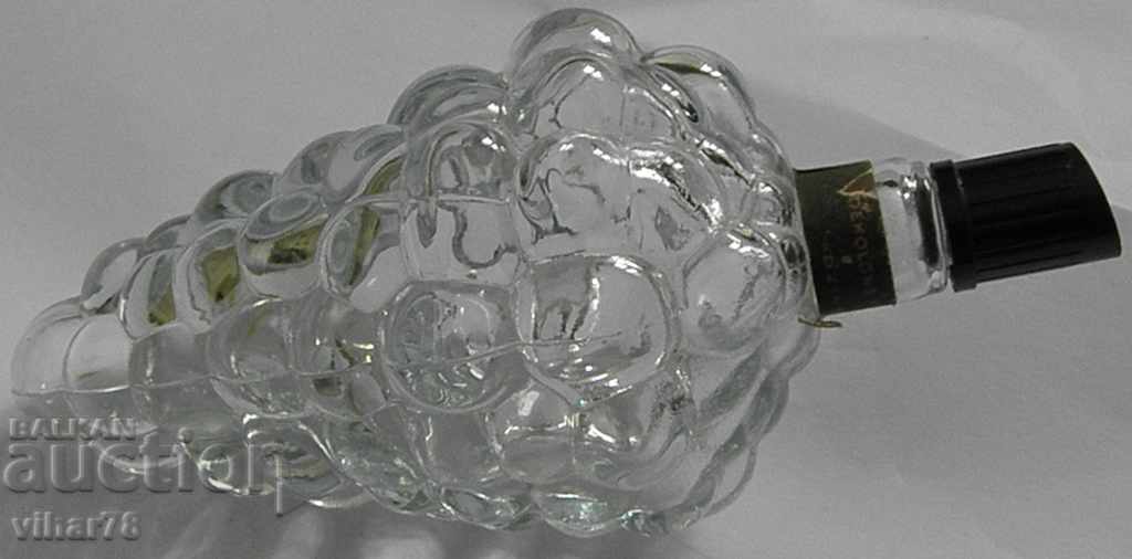 an old bottle of perfume with price 19.99 BGN | € 10.22 an old bottle of perfume with price 19.99 BGN | € 10.22