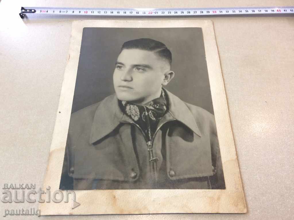 Стара снимка на картон военен 1942