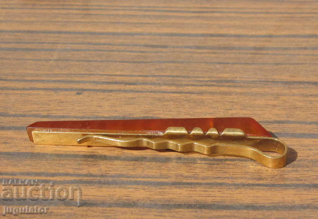 Delivery of old Russian gold tie for gilded amber Delivery of old Russian gold tie for gilded amber