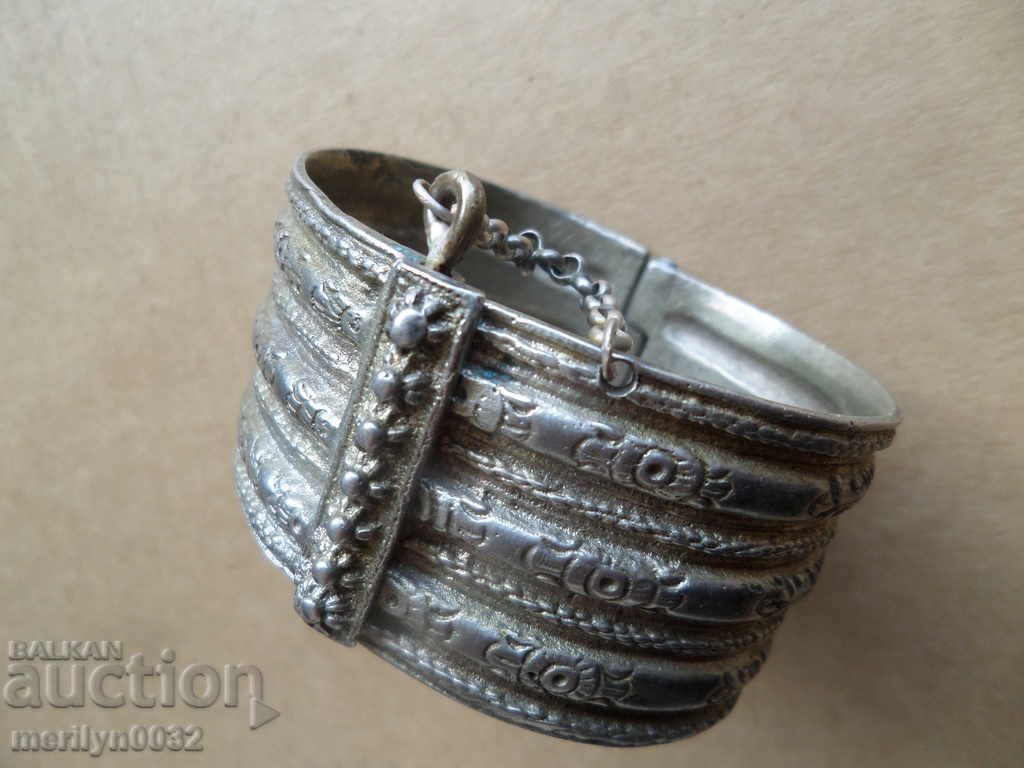 Възрожденска сребърна гривна рогатка накит сребро ГОЛЯМА