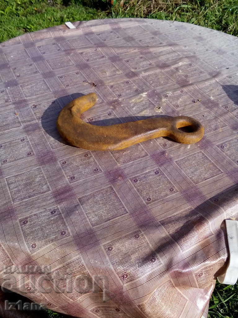 Auction Ancient hook Auction Ancient hook