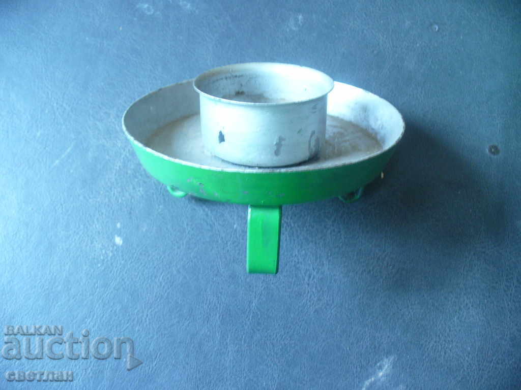 Auction  SMALL SPIRIT