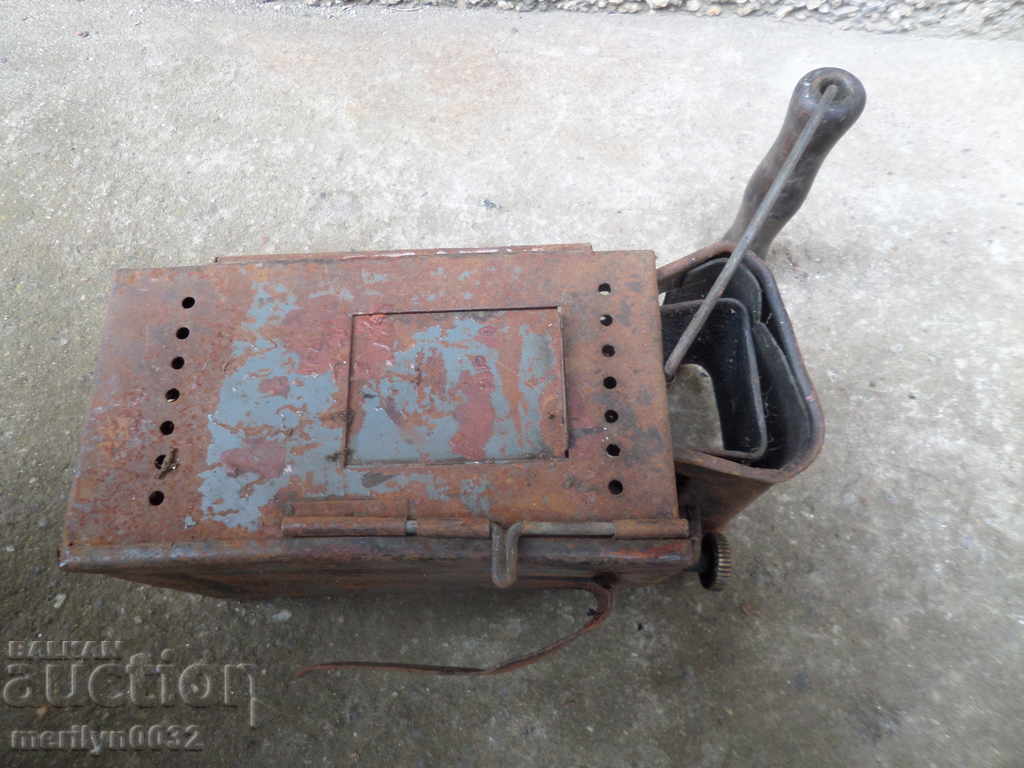 Old lantern flashlight - 6 Old lantern flashlight - 6