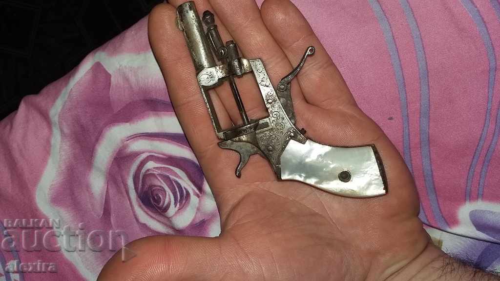 Μοναδικό πιστόλι πιστόλι Revolver