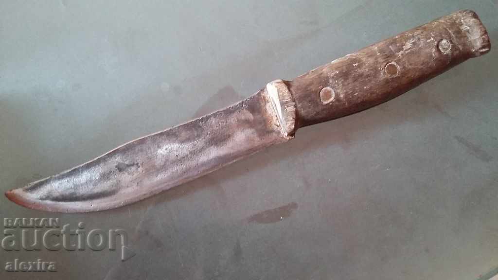 old forged knife