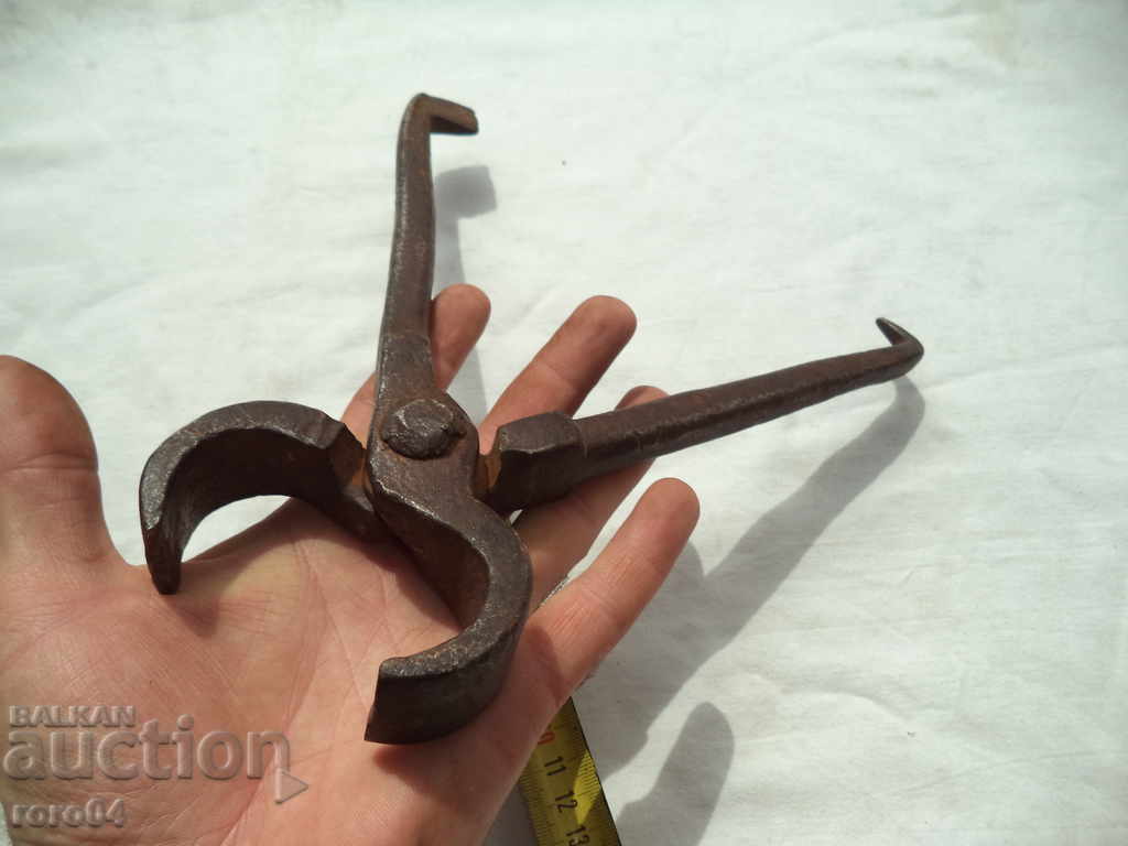 OLD MASSIVE HORSES HORSES - EXCELLENT - 6