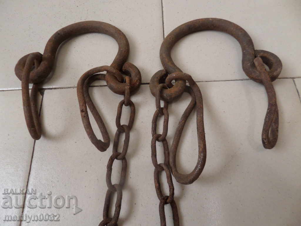 Hand forged beads, prana, chain, wrought iron - 7 Hand forged beads, prana, chain, wrought iron - 7