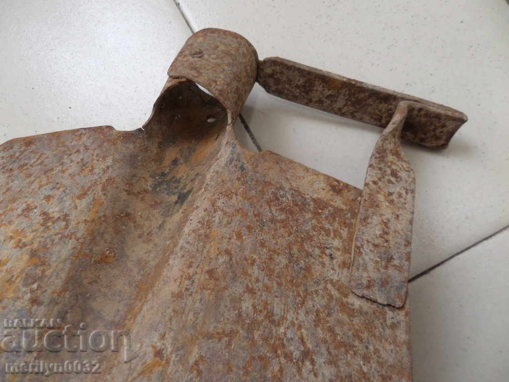 Old straight shovel, wrought iron - 6