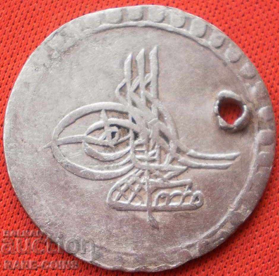 Turcia Mustafa III 10 Para 1769 Mare Argintiu (11) (r-k) cu preț € 10.23 | 20.01 BGN