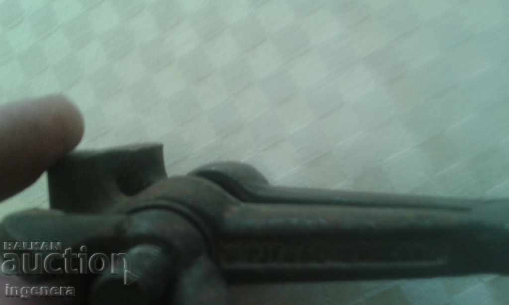 Delivery of Clamp, vise Delivery of Clamp, vise