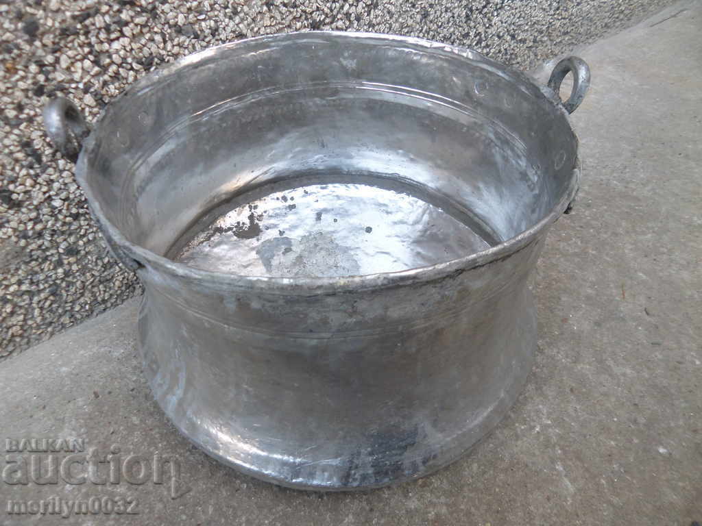 Tin boned, boiler, baker, copper pot with price 119.00 BGN | € 60.84 Tin boned, boiler, baker, copper pot with price 119.00 BGN | € 60.84