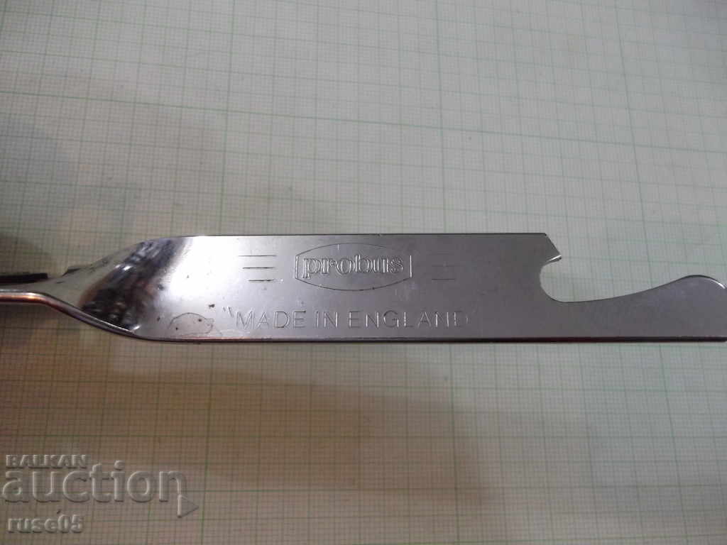 Доставка на Отварачка английска за консерви и капачки на шишета