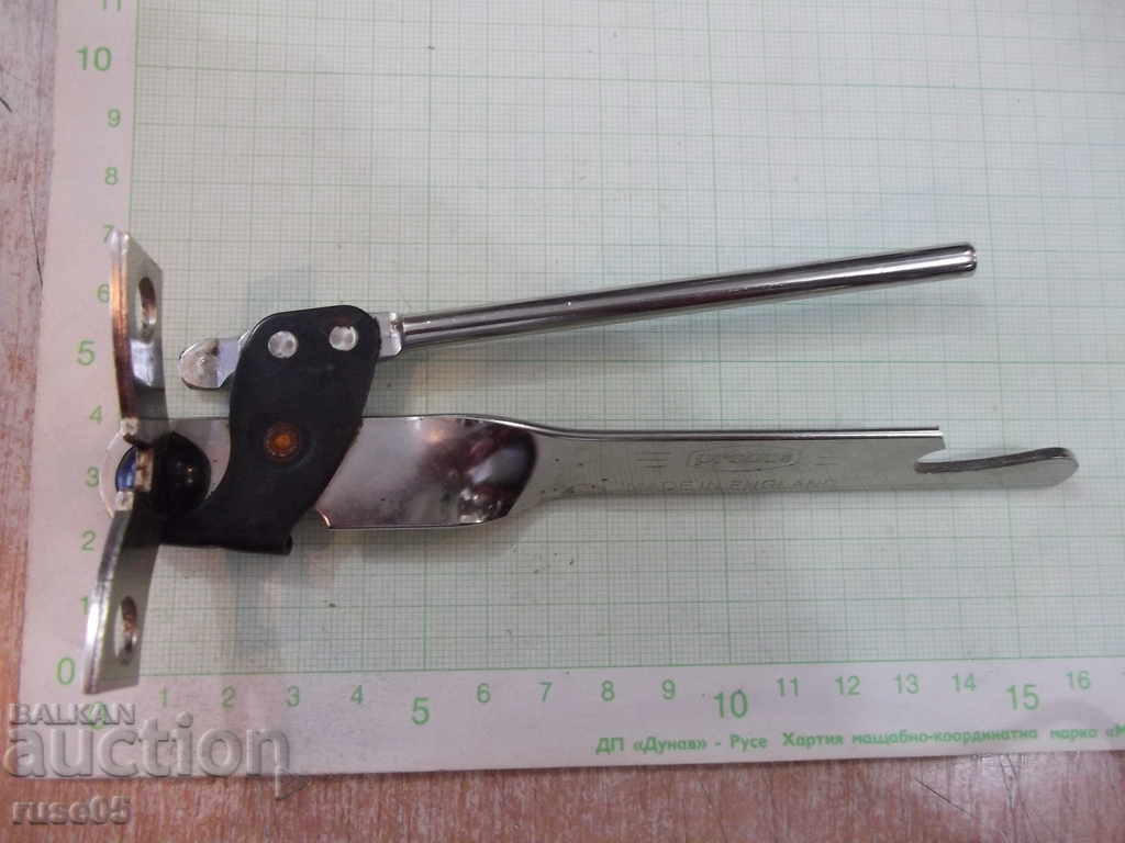 Отварачка английска за консерви и капачки на шишета - 7