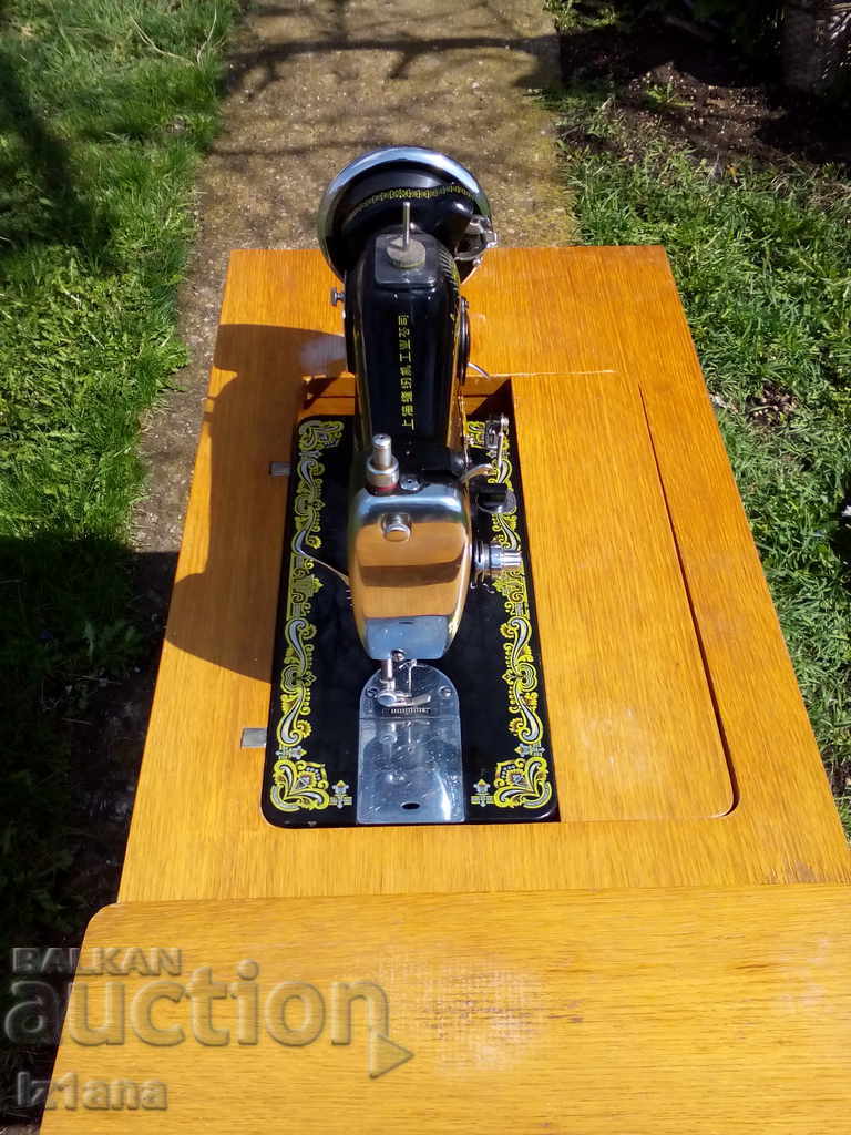 Desktop sewing machine - 5