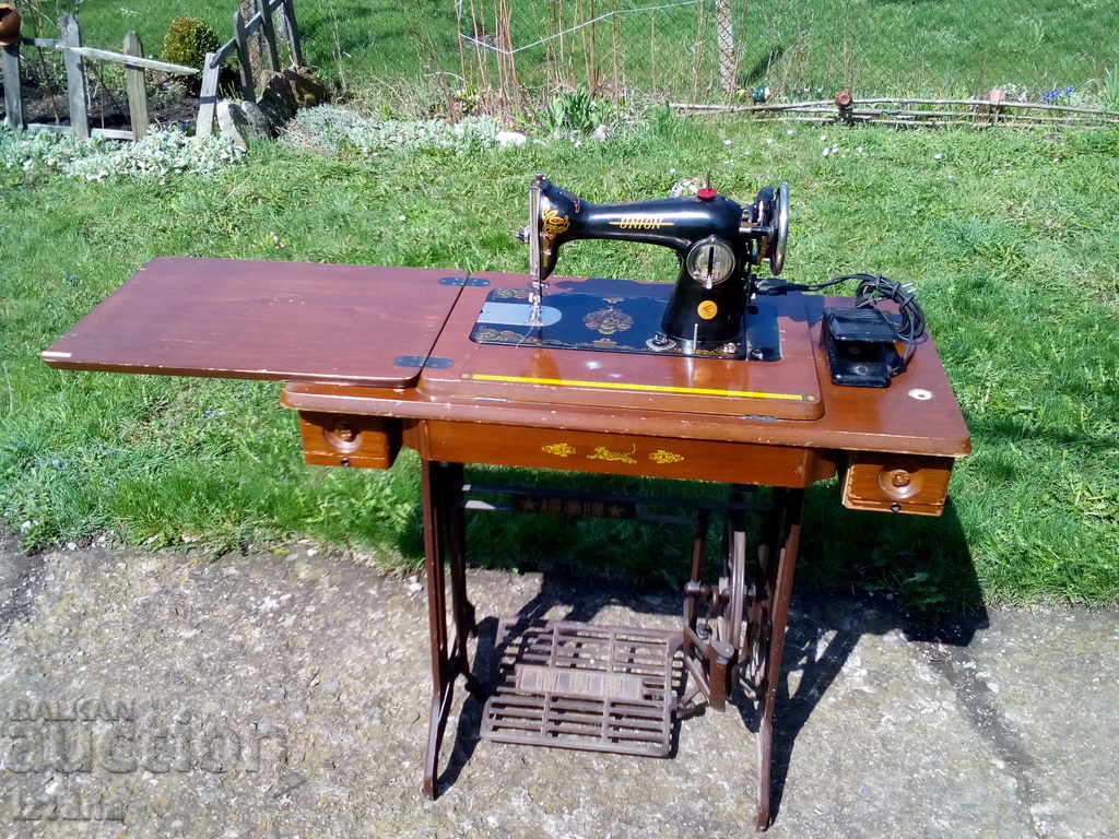 UNION sewing machine with price 100.00 BGN | € 51.13