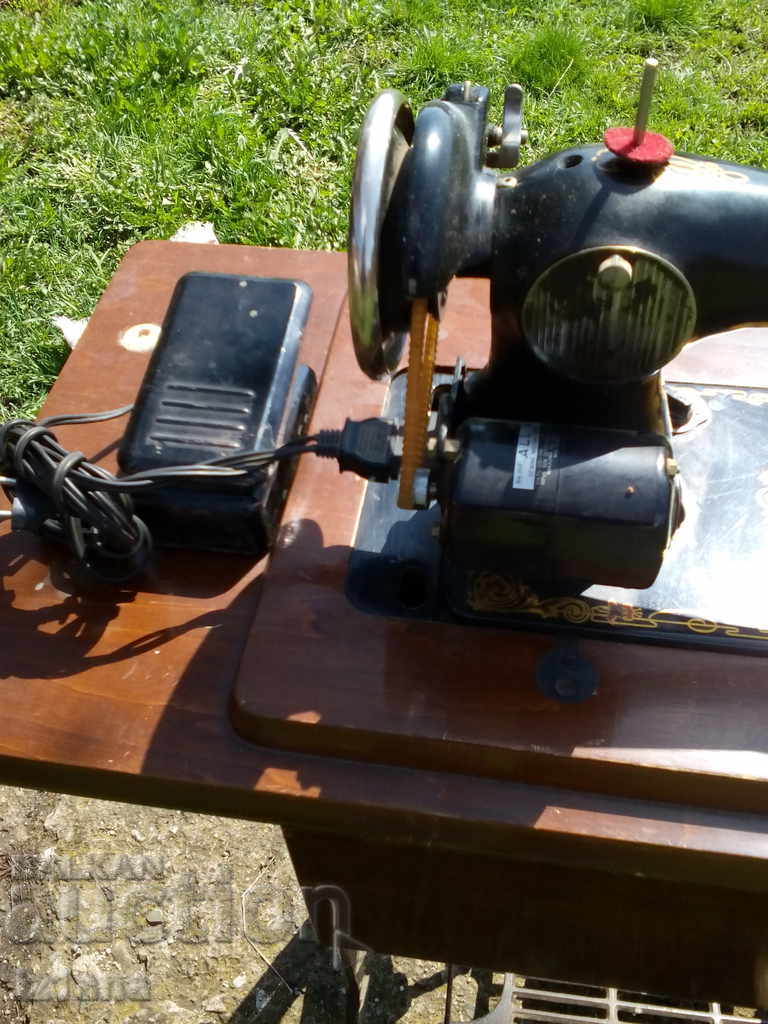 UNION sewing machine - 6