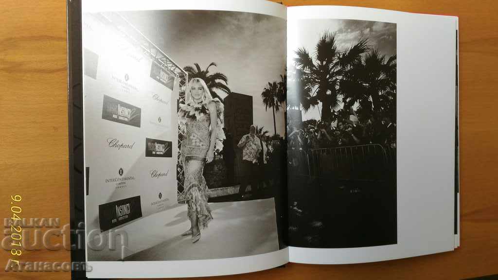 Auction  Sharon Stone Quelques Jours Dance La Vie De