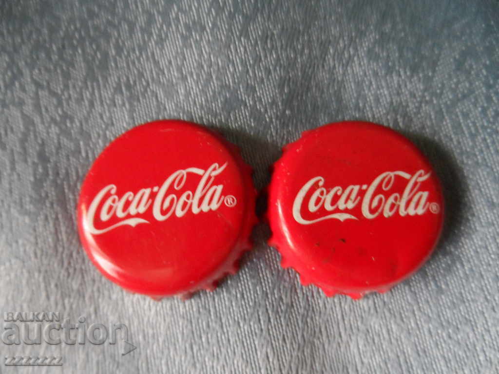 Auction  lot of 5 pcs. Coca Cola caps - 2