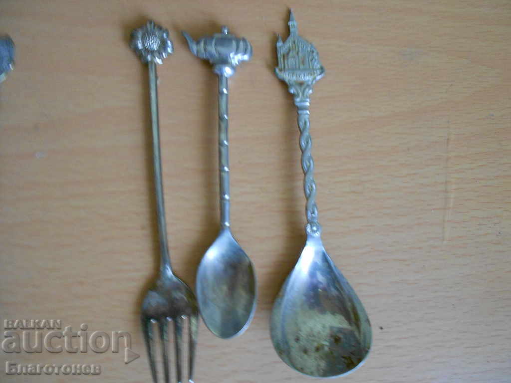 Auction Colored collector spoons Auction Colored collector spoons