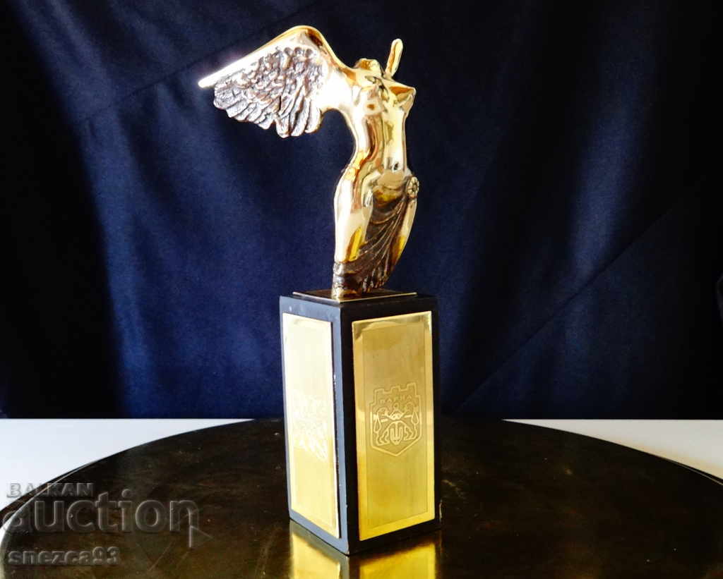 Statuetă bronz Zeița Nike, prof. Bratanov