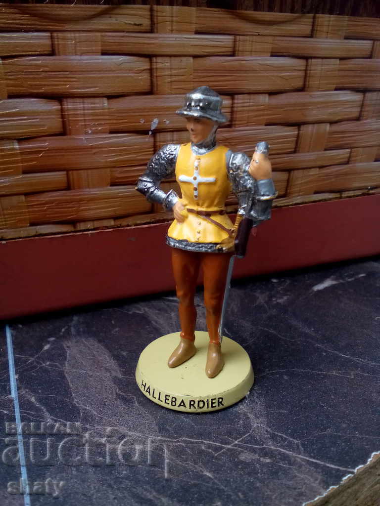 Lead figure with price 15.00 BGN | € 7.67 Lead figure with price 15.00 BGN | € 7.67