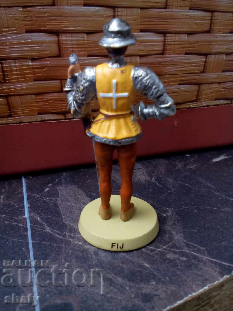 Livrarea Figura plumb