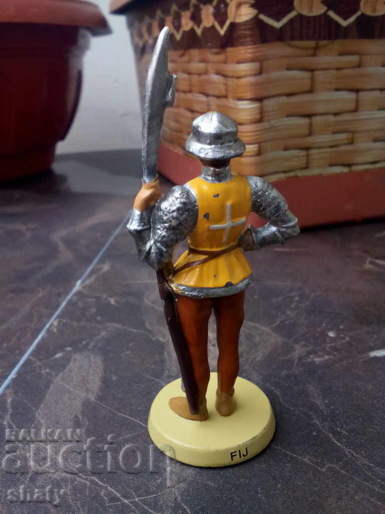 Auction Lead figure Auction Lead figure