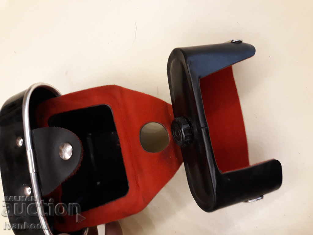 Auction Berette camera - case Auction Berette camera - case