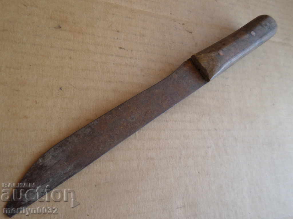 Old hand forged butcher dagger kulak with price 43.00 BGN | € 21.99