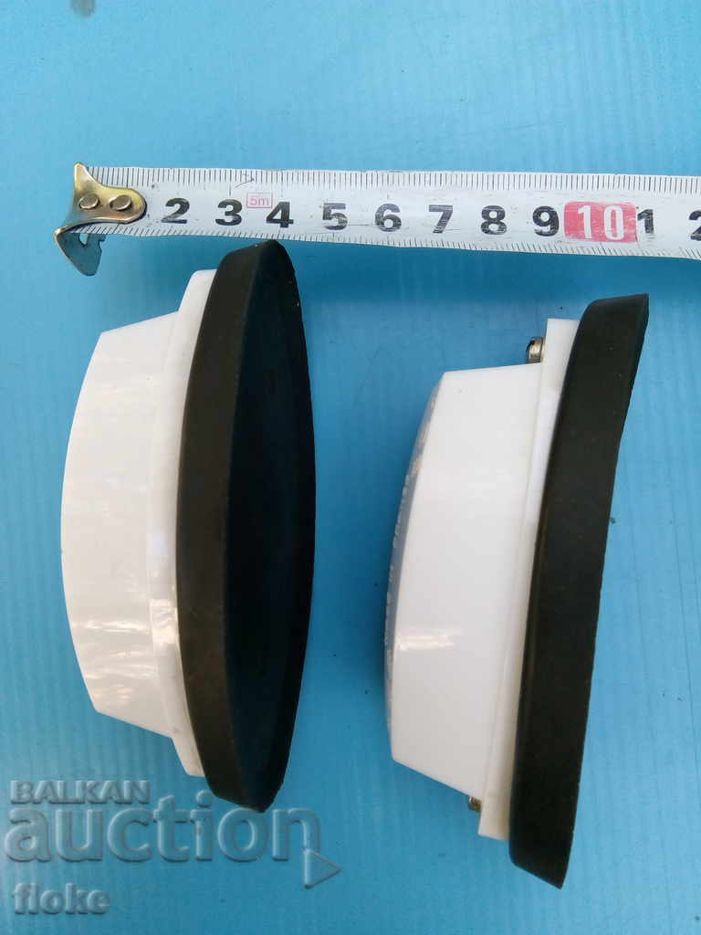 Auction Rear dimensions, stops Auction Rear dimensions, stops